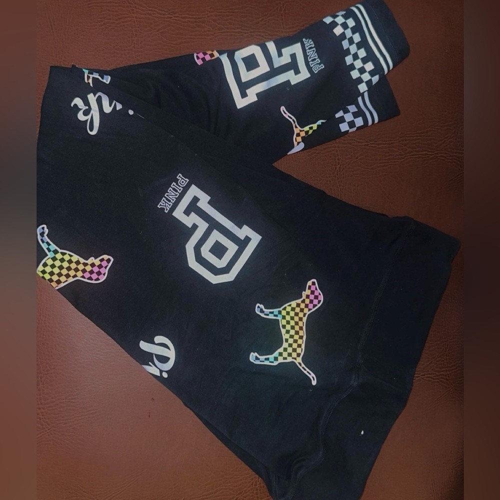 PINK Victoria's Secret Black Yoga Leggings